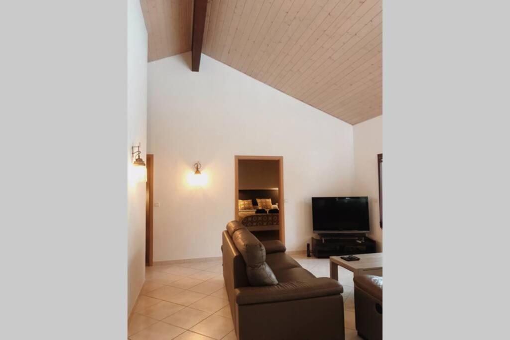 Ochiaz Maison Entiere Au Pied Du Plateau Du Retord 2 Chambres Sdb - Vouvray מראה חיצוני תמונה