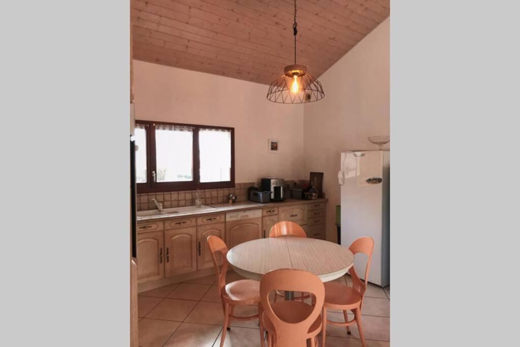 Ochiaz Maison Entiere Au Pied Du Plateau Du Retord 2 Chambres Sdb - Vouvray מראה חיצוני תמונה
